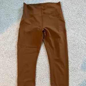 Lululemon 21” leggings